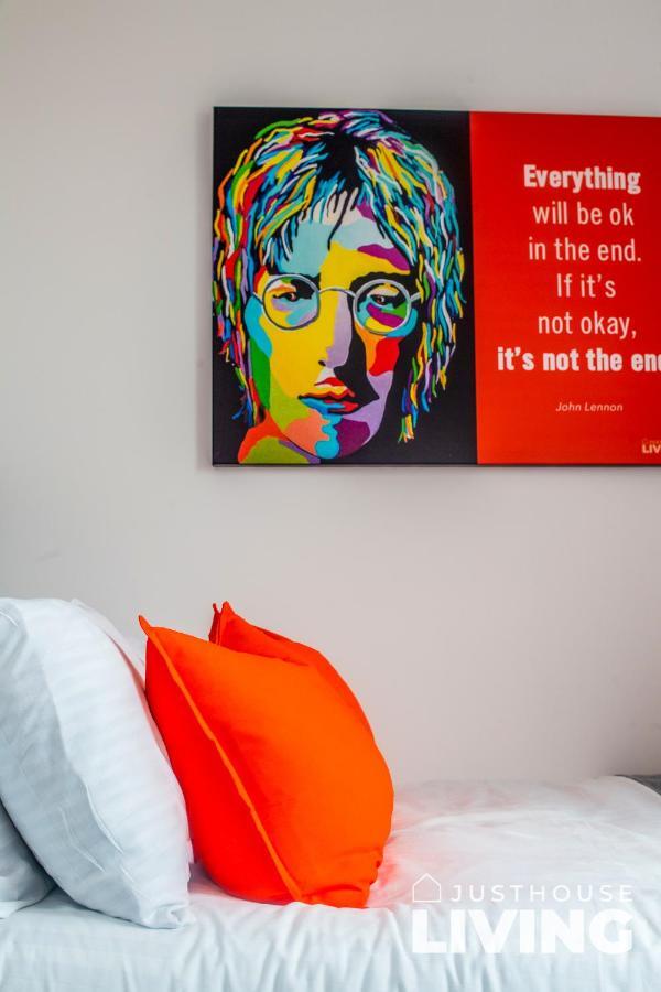 Сasa de vacaciones New Spacious Modern Townhouse Free Private Parking Liverpool
